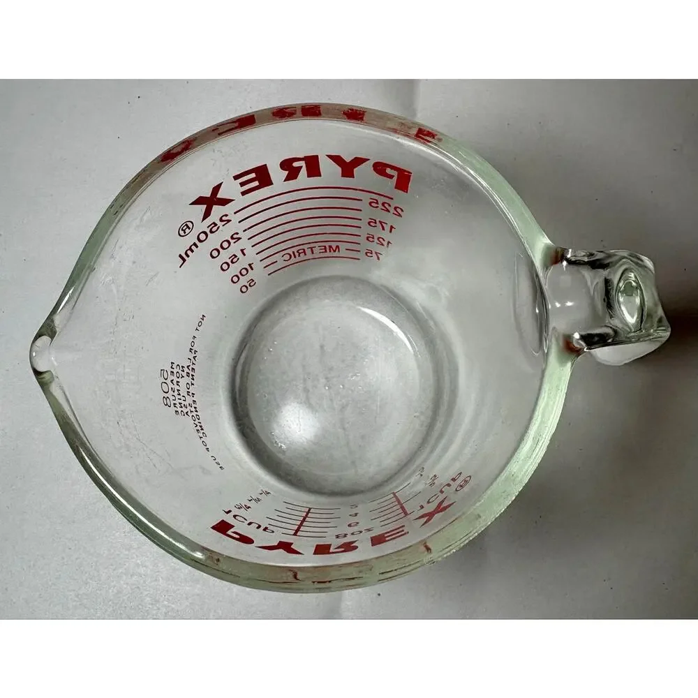 Vintage Pyrex Measuring Cup 1 Cup  508 Red Lettering J-Handle USA